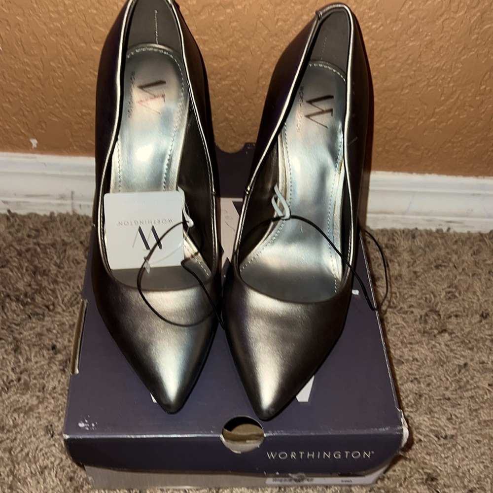 👠WORTHINGTON HEELS